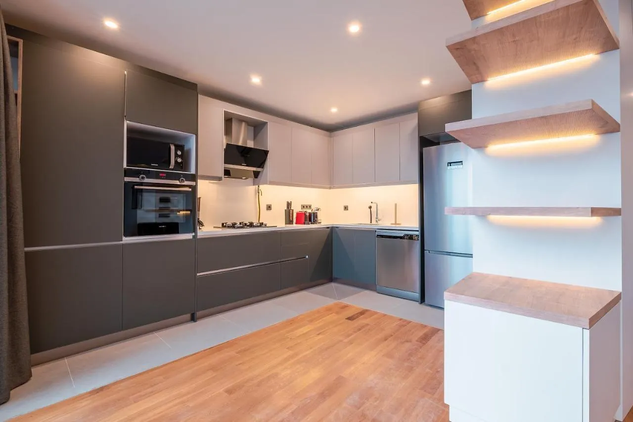 Homie Suites - Newly Built Seaside Apartments On Bakirkoey Shore اسطنبول